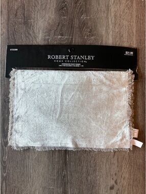Robert Stanley Stonewashed Velvet Table Runner 14x72 Silver Gray Fringe NWT